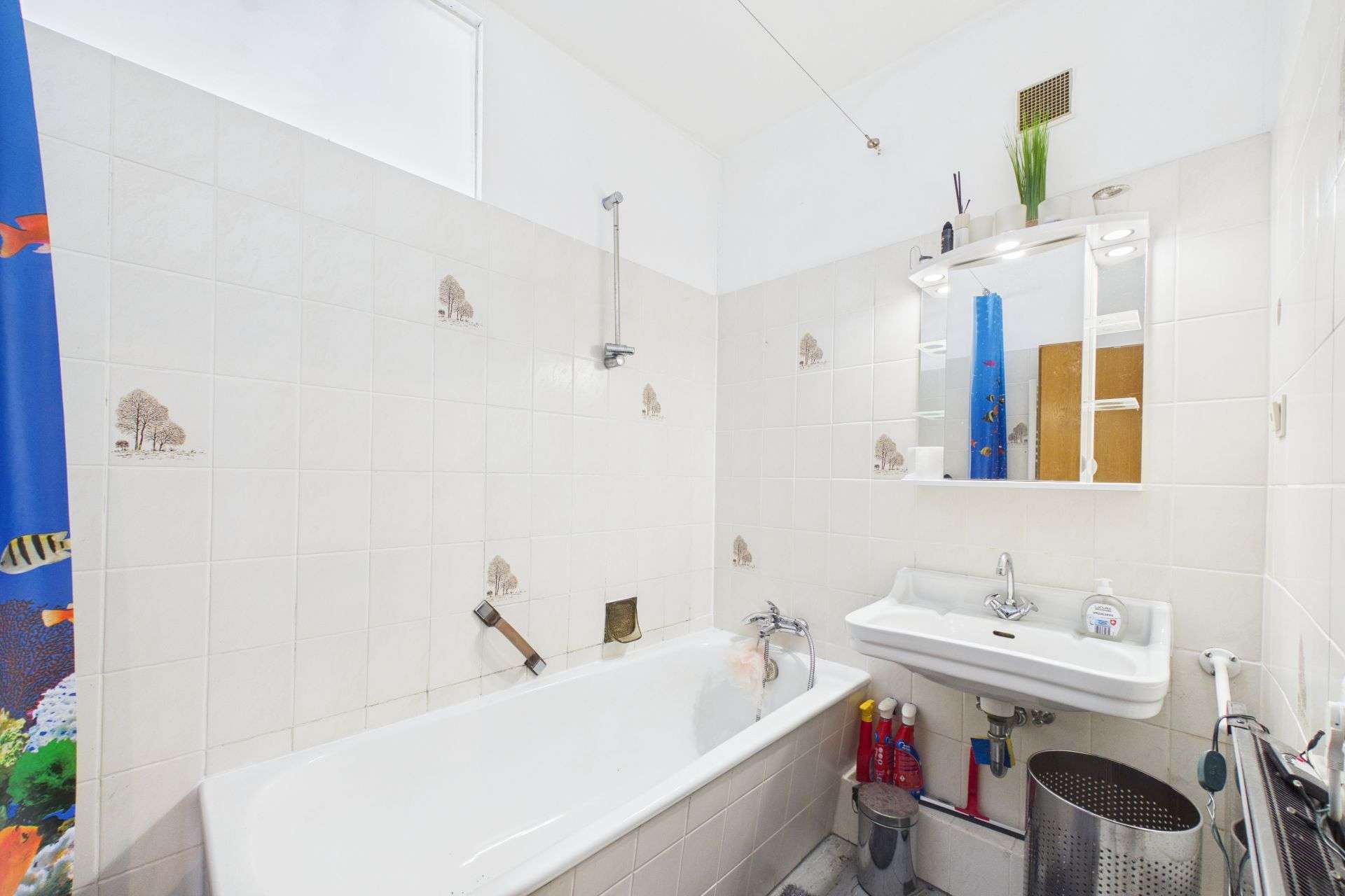 Immobilie in Oelde - Sanierungsobjekt mit zwei Wohneinheiten und zusätzlicher Fläche – großes Entwicklungspotenzial - Bild 4