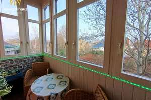 Stadtvilla-Flair in Apolda: vermieteter 4-Raum-Altbau mit Wintergarten und Garagenstellplatz – Die vollständige Adresse der Immobilie erhältst du vom Anbieter., 99510 Apolda – Vorschaubild 6