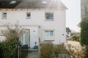 Kernsaniertes modern gestaltetes Reihenendhaus mit Wintergarten, 2 Bädern, Vollkeller und Garage – Die vollständige Adresse der Immobilie erhältst du vom Anbieter., 21079 Langenbek, Hamburg – Vorschaubild 3