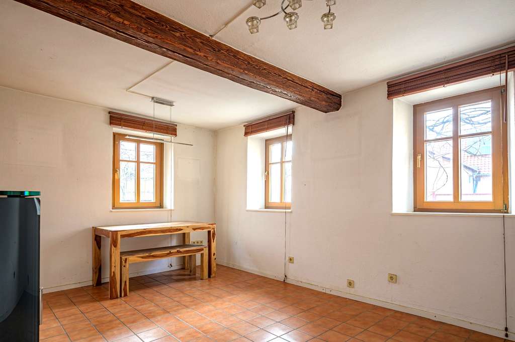 Immobilie in Biedesheim - Charmantes EFH mit Innenhof und Potenzial in ruhiger Lage von Biedesheim - Bild 4