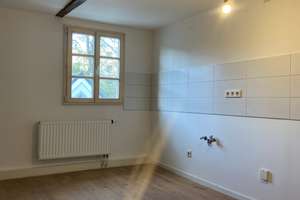 *** Helle 2-Zimmer Wohnung im DG *** – Richthofenstr 28, 42899 Lüttringhausen Mitte, Remscheid – Vorschaubild 2