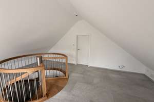 3,5-Zimmer-Wohnung mit Balkon mit einzigartigem Ausblick – Ingolstadt Süd – Unterlettenweg 17, 85051 Münchener Straße, Ingolstadt – Vorschaubild 9