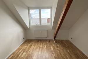 helle WG-Wohnung mit 7 Zimmern im DG – Metzgerstr. 41, 52070 Kalkofen, Aachen – Vorschaubild 2