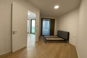 NEUBAU FOUR: exklusive 3 Zimmer-Wohnung mit tollem Ausblick und Loggia – Die vollständige Adresse der Immobilie erhältst du vom Anbieter., 60311 Innenstadt, Frankfurt am Main – Vorschaubild 3
