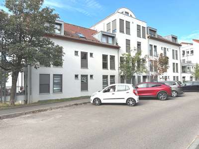 +++RUHIGE, CITYNAHE LAGE+++LAMINAT & FLIESEN+++BALKON+++GARAGENBOX BEI BEDARF+++HMS+++ETC.+++FREI+++