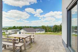 Top in Form und Funktion! Modern! Nahezu neuwertig! Wohnen in bester Lage von Hachenburg! – Die vollständige Adresse der Immobilie erhältst du vom Anbieter., 57627 Hachenburg – Vorschaubild 6