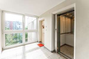 Stadtblick aus dem 10.OG | Vermietete Wohnung in der Parkstadt – Die vollständige Adresse der Immobilie erhältst du vom Anbieter., 81677 Parkstadt, München – Vorschaubild 14