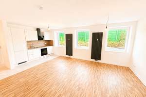 ERSTBEZUG: Stilvolle 50 m² 1-Zimmer-Wohnung in zentraler Lage mit EBK & Parkett