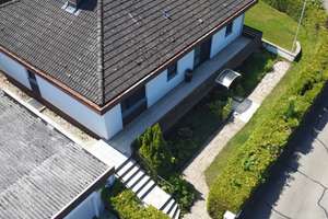 Familienbungalow mit Einliegerwohnung und Doppelgarage auf schönem Hanggrundstück – Katharinenberg 12, 91350 Gremsdorf – Vorschaubild 28