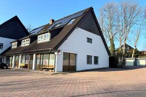 Poppenbüttel: große 3-Zimmer-Maisonettewohnung mit Balkon