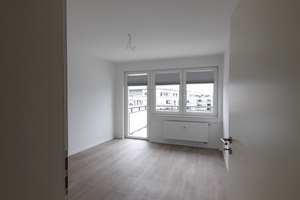 RÜ-Living - URBANES Wohnen im beliebten Rüttenscheid! 4,5 Zimmer mit Balkon! – Rüttenscheider Straße 25, 45128 Südviertel, Essen – Vorschaubild 13