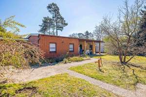 Bungalow mit vielen Nutzungsmöglichkeiten & großem Grundstück – Die vollständige Adresse der Immobilie erhältst du vom Anbieter., 29303 Bergen – Vorschaubild 3