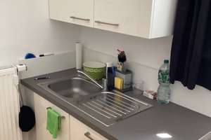 Sehr schön sanierte Wohnung mit Balkon, Dielenböden und Wohnküche in stilvollem Altbau! – 68169 Neckarstadt-West, Mannheim – Vorschaubild 8