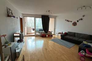 Helle 3-Zimmer-Wohnung mit Balkon in München-Perlach – Die vollständige Adresse der Immobilie erhältst du vom Anbieter., 81739 Altperlach, München – Vorschaubild 3