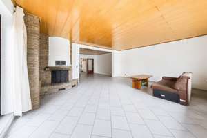 Großzügiges Reihenendhaus mit Wintergarten und viel Potenzial in Bremen-Arsten – Die vollständige Adresse der Immobilie erhältst du vom Anbieter., 28279 Arsten, Bremen – Vorschaubild 8