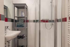 Property thumbnail 13