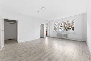 Frisch renoviertes City-Apartment mit Loggia in Charlottenburg – modern, kompakt und bezugsfertig!
