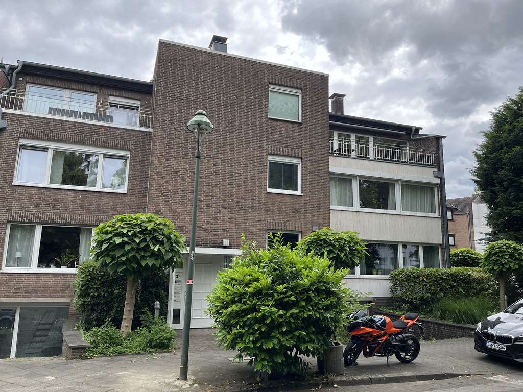 Zooviertel Düsseldorf, luxuriöse Wohnung mit Garten