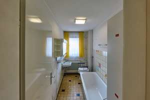 Charmantes 1-2 Familienhaus in schöner Wohnlage von Villingendorf – Die vollständige Adresse der Immobilie erhältst du vom Anbieter., 78667 Villingendorf – Vorschaubild 22