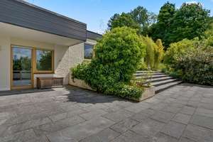 Alleinlage mit Panoramablick! Luxuriöse Architektenvilla mit Schwimmhalle und 7.847 m² Grundstück – Die vollständige Adresse der Immobilie erhältst du vom Anbieter., 91338 Igensdorf – Vorschaubild 20