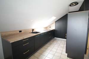 Sofort frei ! Helle, freundliche voll möblierte 2,5 Zimmer Wohnung mit Balkon, Ulm-Söflingen – Blaubeurerstraße 213, 89081 Söflingen, Ulm – Vorschaubild 6