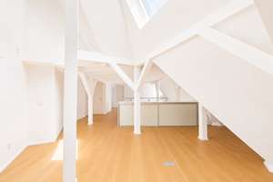 Wohnen über den Dächern – Exklusive Atelierwohnung mit Galerie und Kamin – Die vollständige Adresse der Immobilie erhältst du vom Anbieter., 44137 Dorstfelder Brücke, Dortmund – Vorschaubild 10