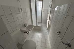Geräumiges Wohnen im Erdgeschoss mit Balkon! – Eickendorfer Str. 8, 39122 Fermersleben, Magdeburg – Vorschaubild 9
