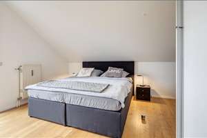 Möbliert: Top möblierte 2-Zimmer-Dachgeschosswohnung – Die vollständige Adresse der Immobilie erhältst du vom Anbieter., 81929 Englschalking, München – Vorschaubild 4