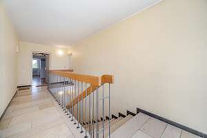 Bezugsfreie 2-Zimmer-Wohnung mit großzügiger Süd-Loggia und gepflegtem Zustand – Netzerstraße 21, 80992 Moosach-Bahnhof, München – Vorschaubild 10