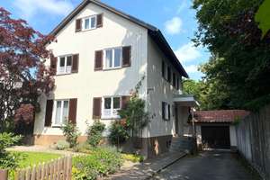 Die ganze Familie unter einem Dach
