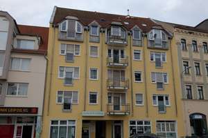 Ab 1.Mai frei : Helle 3-Zi- Wohnung im 2. OG mit Süd-West-Balkon in Leipzig-Großzschocher