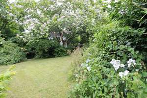 Ein Haus mit Charakter, Raum und Gartenfreude – Einfamilienhaus in ruhiger Lage von Hamburg-Lurup – Die vollständige Adresse der Immobilie erhältst du vom Anbieter., 22549 Lurup, Hamburg – Vorschaubild 4