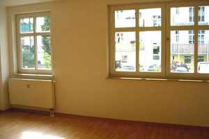 Schöne 2 Zi-Wohnung, Einbauküche, Laminat und Wanne im Charlottenviertel – Parkstraße 21, 6108 Halle (Saale) – Vorschaubild 4