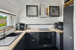 Schönes 8-Zimmer-Zweifamilienhaus in toller Lage von Bielefeld-Quelle – 33649 Brackwede, Bielefeld – Vorschaubild 2