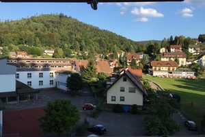 Eine preiswerte und rare Investitionsmöglichkeit im Herzen Bad Herrenalbs – Calw (Kreis) – Vorschaubild 2