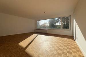 Moderne 6-Zimmer-Maisonette auf 2 Ebenen mit 3 Balkonen & großzügigem Grundriss – 40547 Niederkassel, Düsseldorf – Vorschaubild 4