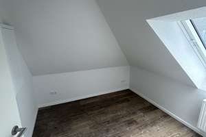Charmante moderne 2-Raum-Dachgeschosswohnung mit Balkon in Bergerhausen sucht neuen Mieter*in – Muldeweg 51, 45136 Bergerhausen, Essen – Vorschaubild 17
