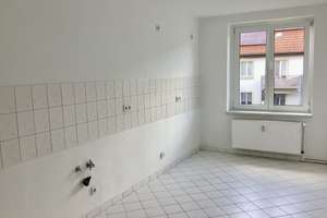 Tageslichtbad mit Wanne und Dusche – Dodendorfer Str. 46, 39112 Leipziger Straße, Magdeburg – Vorschaubild 6