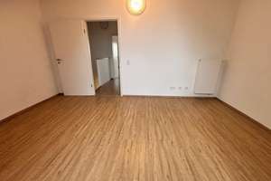 Premium-Reihenhaus mit Garten & Energieeffizienz A- Erlangen-Eltersdorf – Die vollständige Adresse der Immobilie erhältst du vom Anbieter., 91058 St. Egidien, Erlangen – Vorschaubild 9