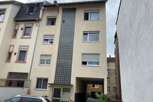 Mehrfamilienhaus (5 Einheiten) + Baulücke für Neubau in zentraler Lage F-Niederrad