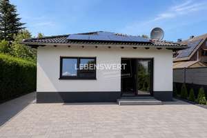 Der Bungalow für den zweiten Frühling – ruhig, modern, sorgenfrei – Die vollständige Adresse der Immobilie erhältst du vom Anbieter., 47445 Eick, Moers – Vorschaubild 2