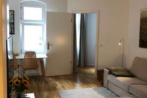 Hochwertig 2-Zimmer-Wohnung mit Balkon und Aufzug - bezugsfrei im Herzen von Prenzlauer B – Schönhauser Allee 43, 10435 Prenzlauer Berg, Berlin – Vorschaubild 4