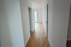 Exklusives Wohnen mit Seeblick 3-Zimmer-Wohnung am ALBERTUSSEE – Die vollständige Adresse der Immobilie erhältst du vom Anbieter., 40549 Heerdt, Düsseldorf – Vorschaubild 11