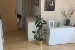 ruhige 3,5 ZKB am Stadtrand mit gr. Balkon 1 Stellplatz incl. – Kiebitzweg 13, 42111 Uellendahl-Katernberg, Wuppertal – Vorschaubild 5