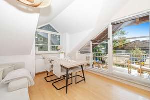 Gehobene Dachgeschosswohnung nahe Forstenrieder Park  – Spitzelbergstr. 6, 81476 Forstenried, München – Vorschaubild 2