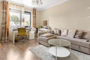 Luxuriöses Einfamilienhaus von 2016 mit Kamin, Designküche und Doppelgarage – Die vollständige Adresse der Immobilie erhältst du vom Anbieter., 12621 Kaulsdorf, Berlin – Vorschaubild 12