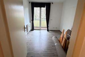 Stilvolles Wohnen im grünen Karlshorst mit zwei Balkonen & Stellplatz – Rolandseck 1 a, 10318 Karlshorst, Berlin – Vorschaubild 6