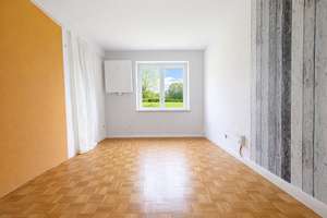 Attraktive 4-Zimmer-ETW in begehrter Wasserlage mit großzügigem Grundriss und Entwicklungspotenzial – Die vollständige Adresse der Immobilie erhältst du vom Anbieter., 22297 Alsterdorf, Hamburg – Vorschaubild 9
