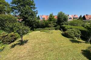 Renoviertes Einfamilienhaus mit ELW in ruhiger Wohnlage von Oberursel (nähe Stadtmitte) – Hochtaunuskreis – Vorschaubild 1