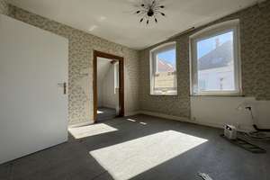 Bielefeld-SIGGI: Sanierungsbedürftiges ZFH | 195 m² Wfl + Spitzboden und Hinterhaus – Die vollständige Adresse der Immobilie erhältst du vom Anbieter., 33615 Mitte, Bielefeld – Vorschaubild 11